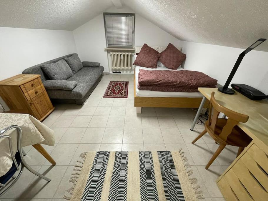 Comfortable Apartment In Commercial Centre Unterhaching Dış mekan fotoğraf