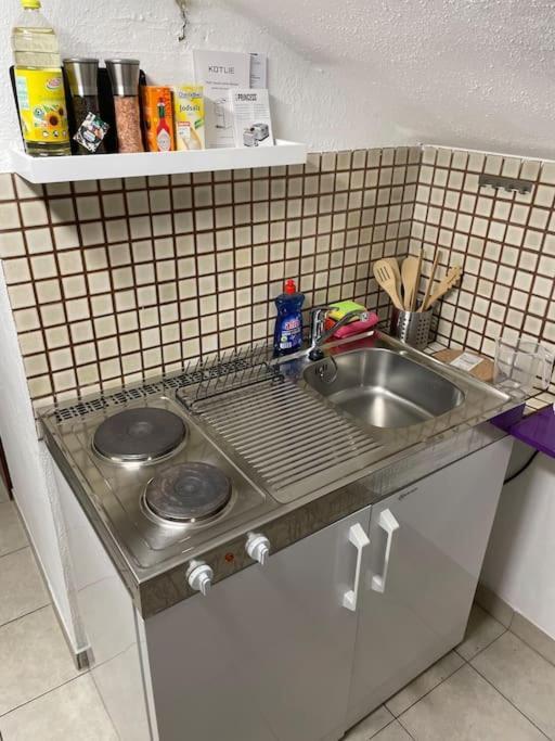 Comfortable Apartment In Commercial Centre Unterhaching Dış mekan fotoğraf
