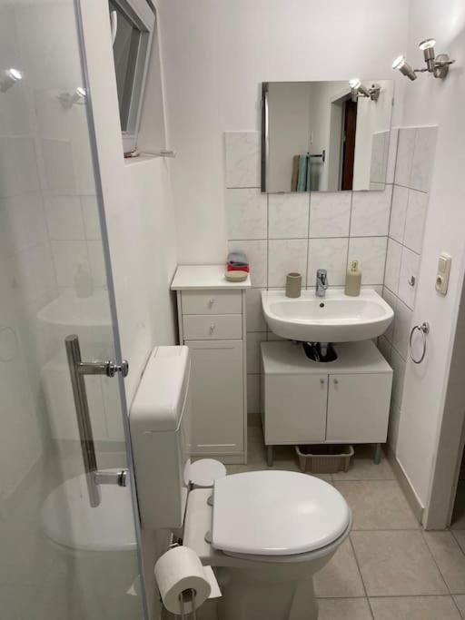 Comfortable Apartment In Commercial Centre Unterhaching Dış mekan fotoğraf