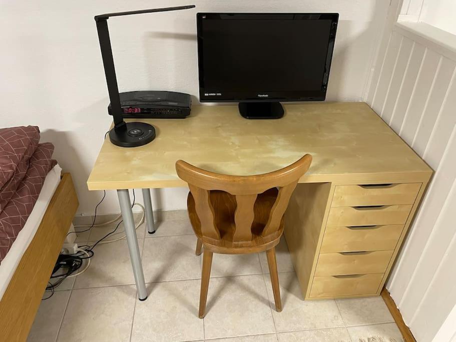 Comfortable Apartment In Commercial Centre Unterhaching Dış mekan fotoğraf